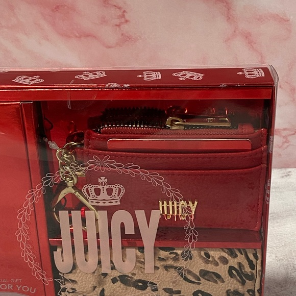 Juicy Couture Gift Box Set - Picture 4 of 7